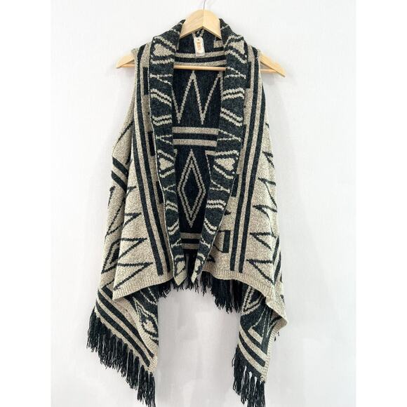Truluv Aztec Western Knit Fringe Cardigan Vest sz Girls 12 Boho Southwestern - Picture 1 of 6